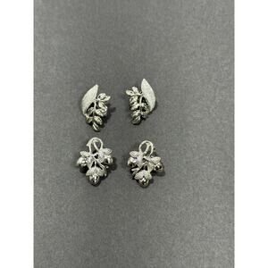 Lot Of 2 Pairs Vintage Coro Silver‎ Tone Clip On Earrings Leaves Grape? Gorgeous